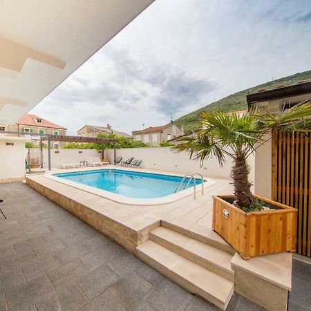 Bella Vista Suites ภายนอก รูปภาพ