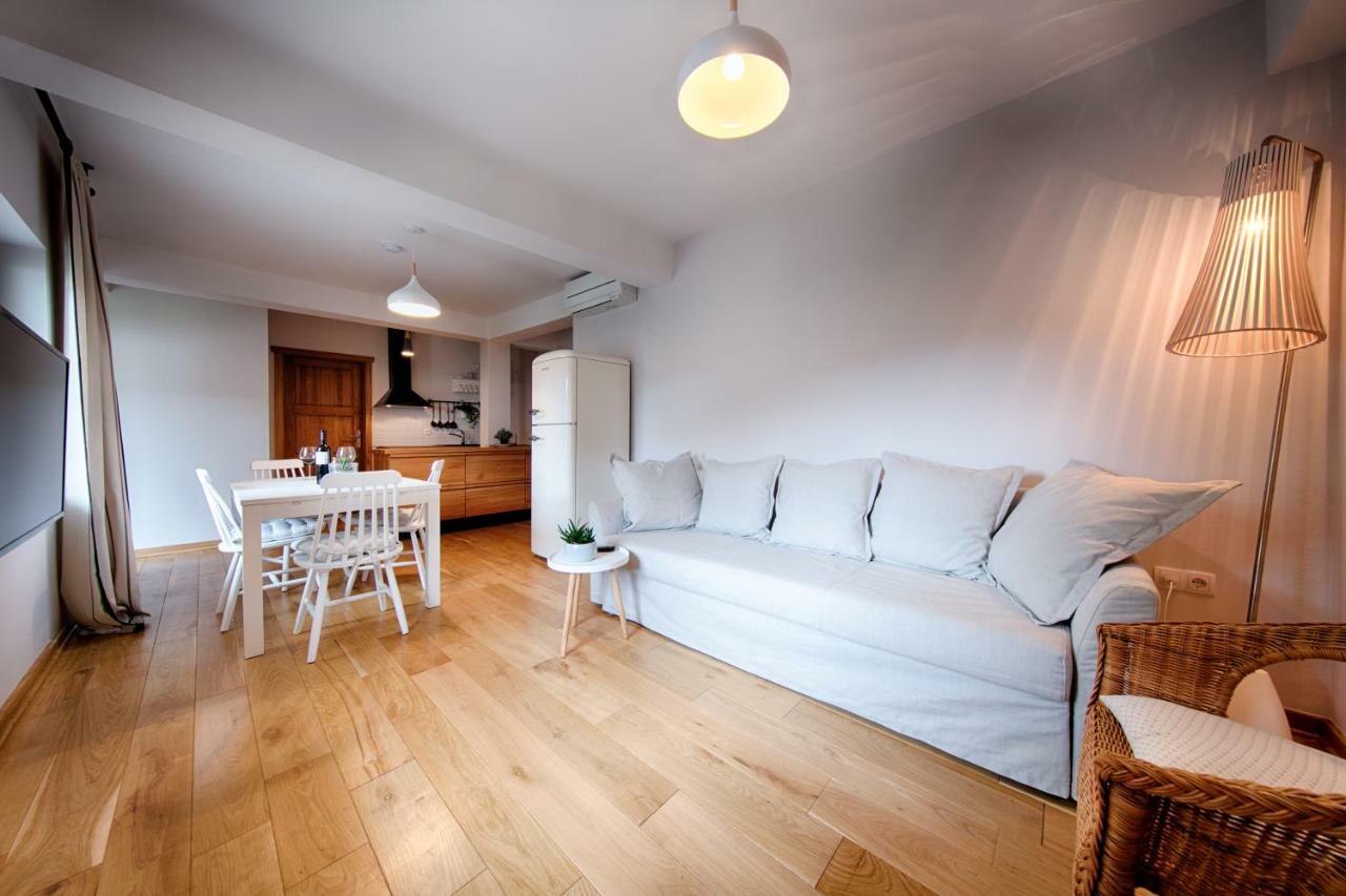 Bella Vista Suites ภายนอก รูปภาพ
