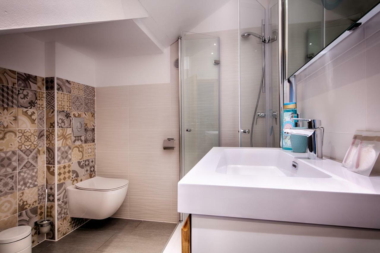 Bella Vista Suites ภายนอก รูปภาพ