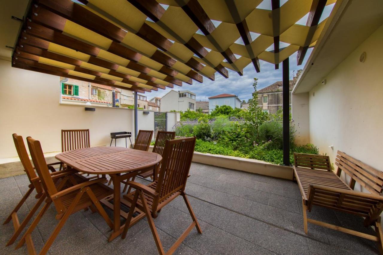 Bella Vista Suites ภายนอก รูปภาพ